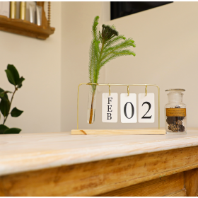 Repos【ルポ】の棚